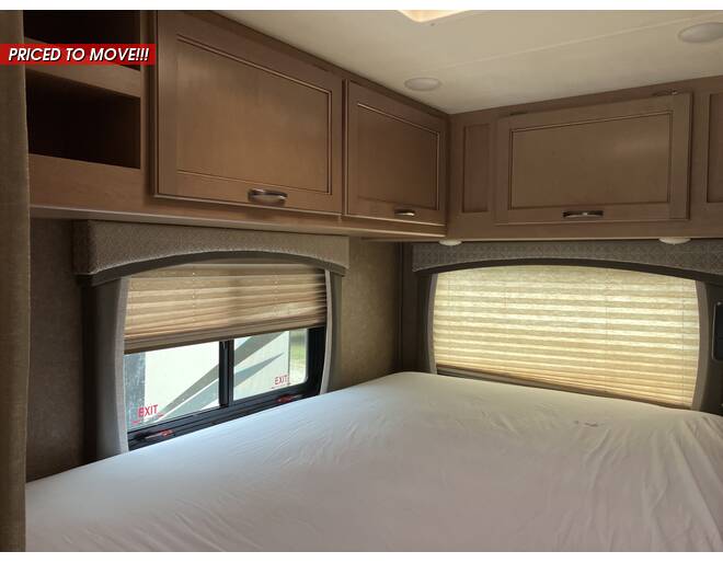 2020 Thor Chateau Chevrolet 22E Class C at Riverside Camping Center STOCK# R15328M Photo 15