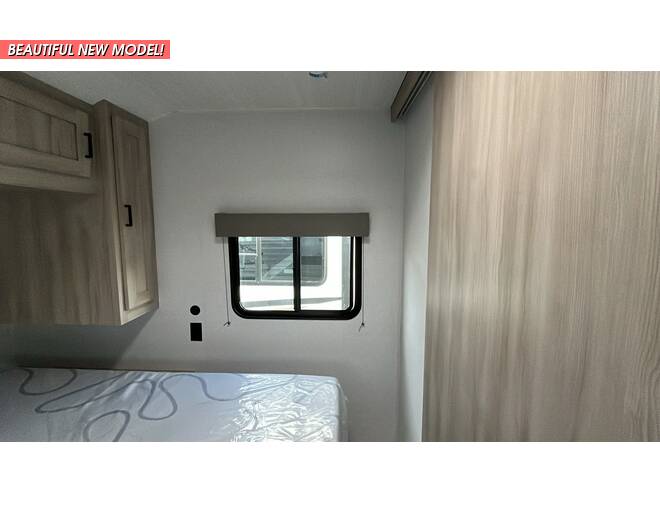 2024 East to West Della Terra 262BH Travel Trailer at Riverside Camping Center STOCK# C0779 Photo 17
