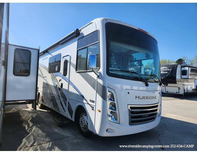2024 Thor Luminate Ford F-53 CC35 Class A at Riverside Camping Center STOCK# C0809 Exterior Photo