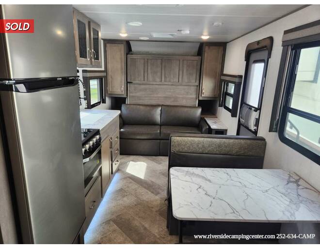 2021 East to West Alta 2100MBH Travel Trailer at Riverside Camping Center STOCK# C0790A Photo 15