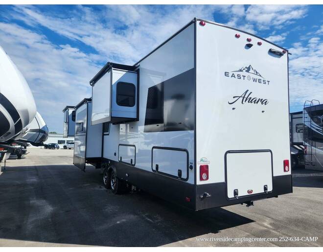 2024 East to West Ahara 380FL Fifth Wheel at Riverside Camping Center STOCK# C0847 Photo 4