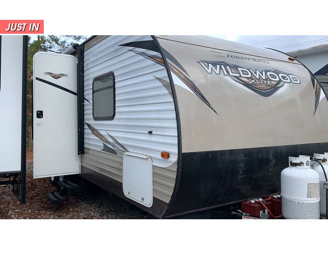 2018 Wildwood X-Lite West 202RDXL Travel Trailer at Riverside Camping Center STOCK# P8997 Photo 3
