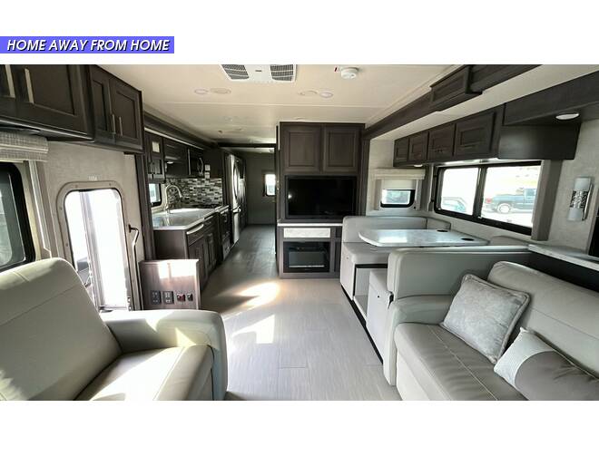 2023 Thor Inception Freightliner Super C 38FX Super C at Riverside Camping Center STOCK# C0759A Photo 4