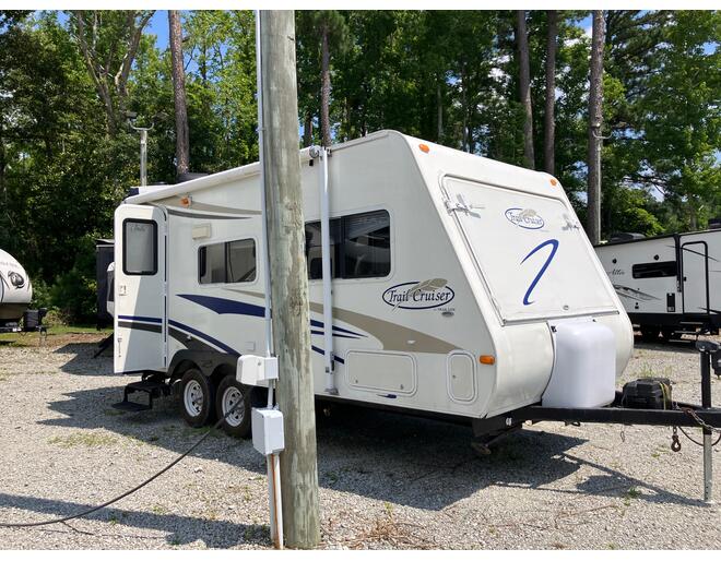 2008 R-Vision Trail-Cruiser 191 Travel Trailer at Riverside Camping Center STOCK# C0670A Exterior Photo