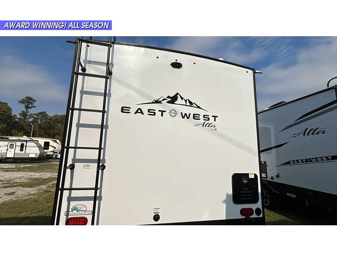 2024 East to West Alta LE 1600MRB Travel Trailer at Riverside Camping Center STOCK# C0768 Photo 15