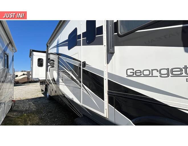 2018 Georgetown XL Ford F-53 369DS Class A at Riverside Camping Center STOCK# C0717A Photo 2