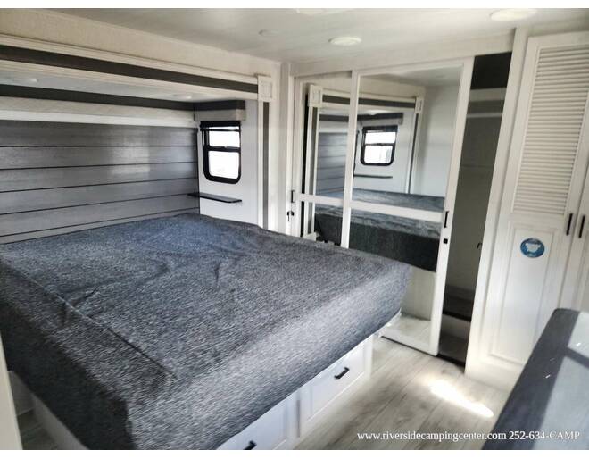 2024 East to West Ahara 390DS Fifth Wheel at Riverside Camping Center STOCK# C0819 Photo 42
