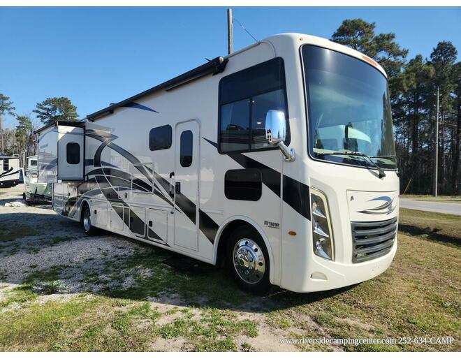 2021 Thor Hurricane Ford F-53 35M Class A at Riverside Camping Center STOCK# C0755A Exterior Photo